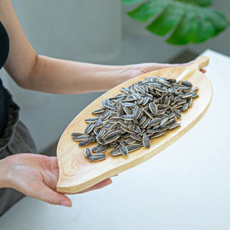 Bandeja em Madeira de Nogueira Modelo Folhagem-Kasamô