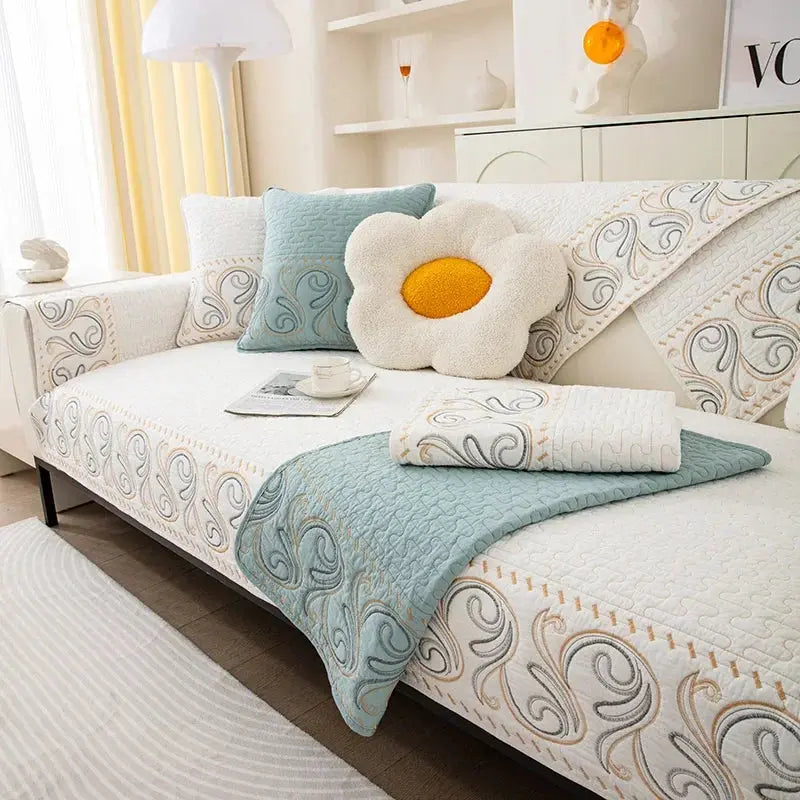 Capa de Sofá de Algodão Bordado