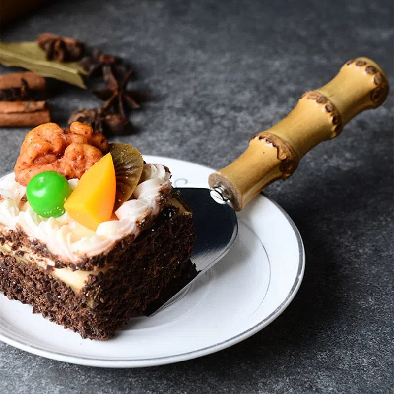 Kit de Cortador para Queijos em Aço Inox e Cabo em Bambu - 04 Peças-Kasamô