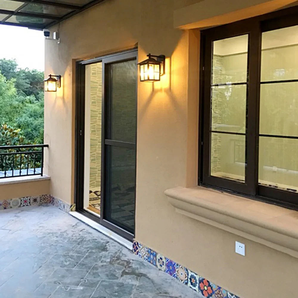 Luminária Europeia Retro de Parede - Ilumine Exteriores-Kasamô