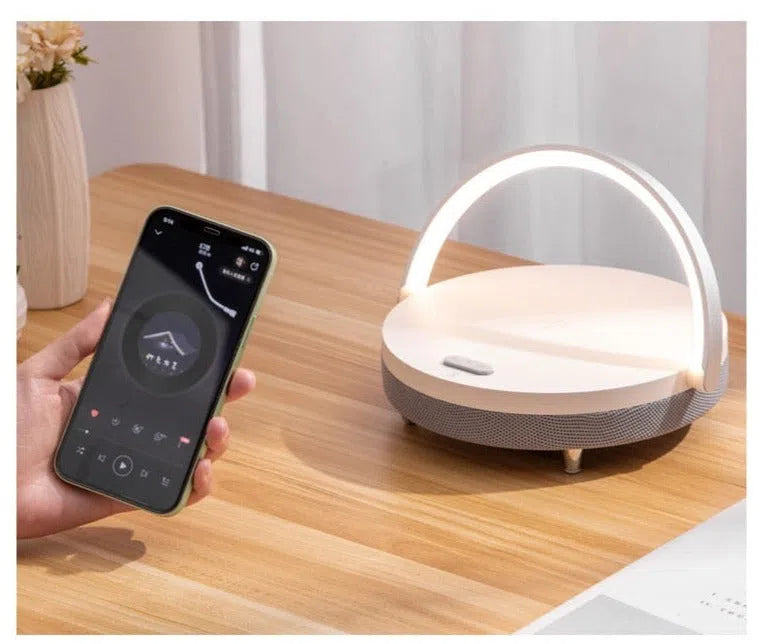 Luminária com Carregador Wireless e Caixa de Som Integrada S21 Pro-Kasamô