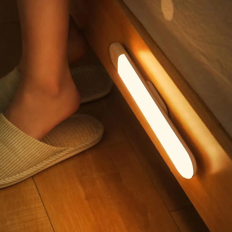 Luminária de Led Inteligente com Sensor de Movimento - Urbane Led-Kasamô