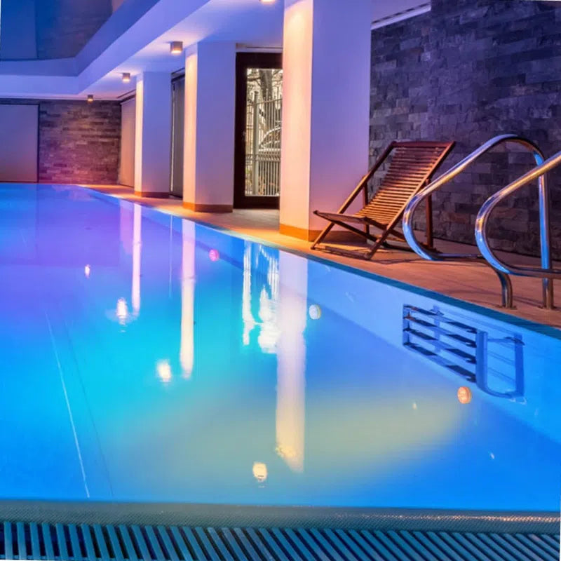 Luminária de Led Subaquática com Sucção para Piscina-Kasamô