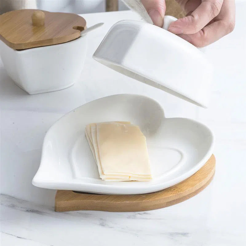 Manteigueira de Coração em Cerâmica e Base de Bambu-Kasamô