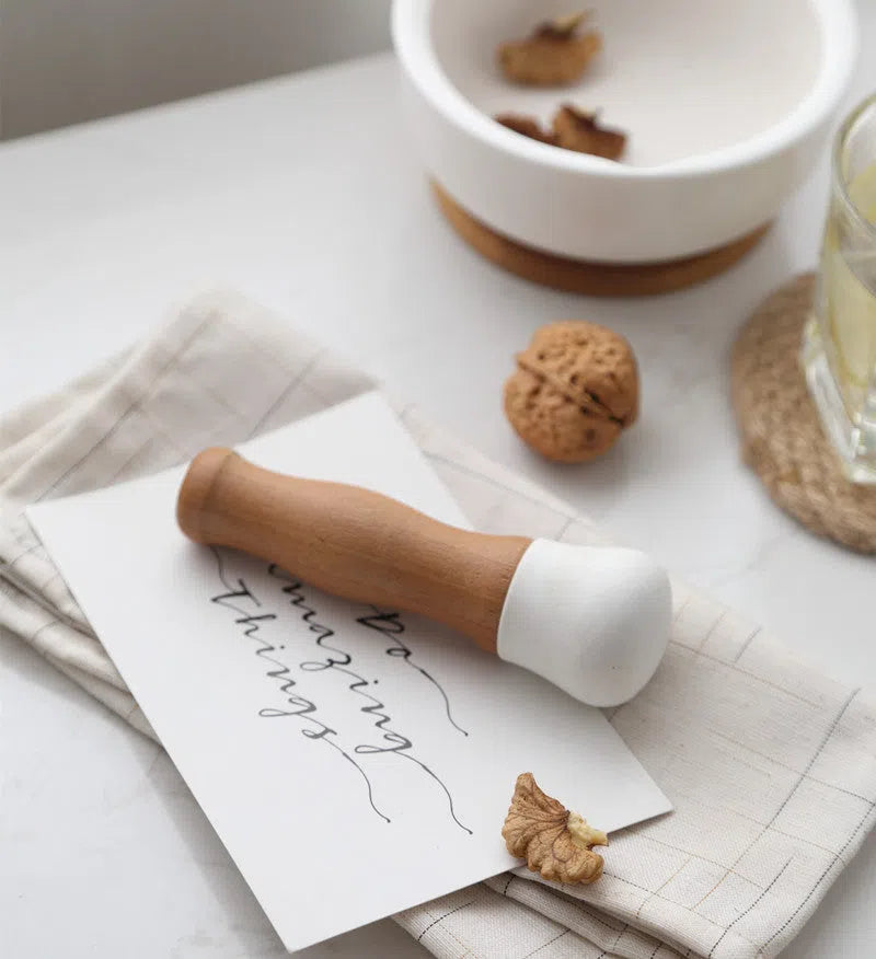 Pilão com Socador em Cerâmica e Bambu-Kasamô