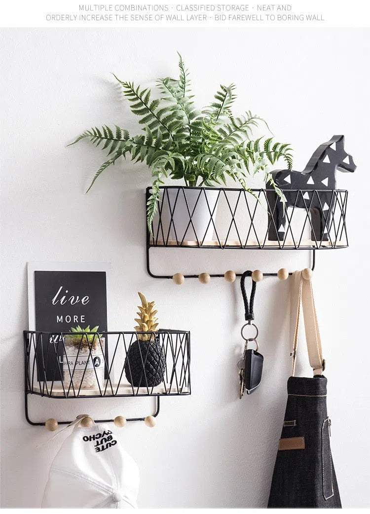 Suporte de Parede com Ganchos e Cesto Organizador-Kasamô