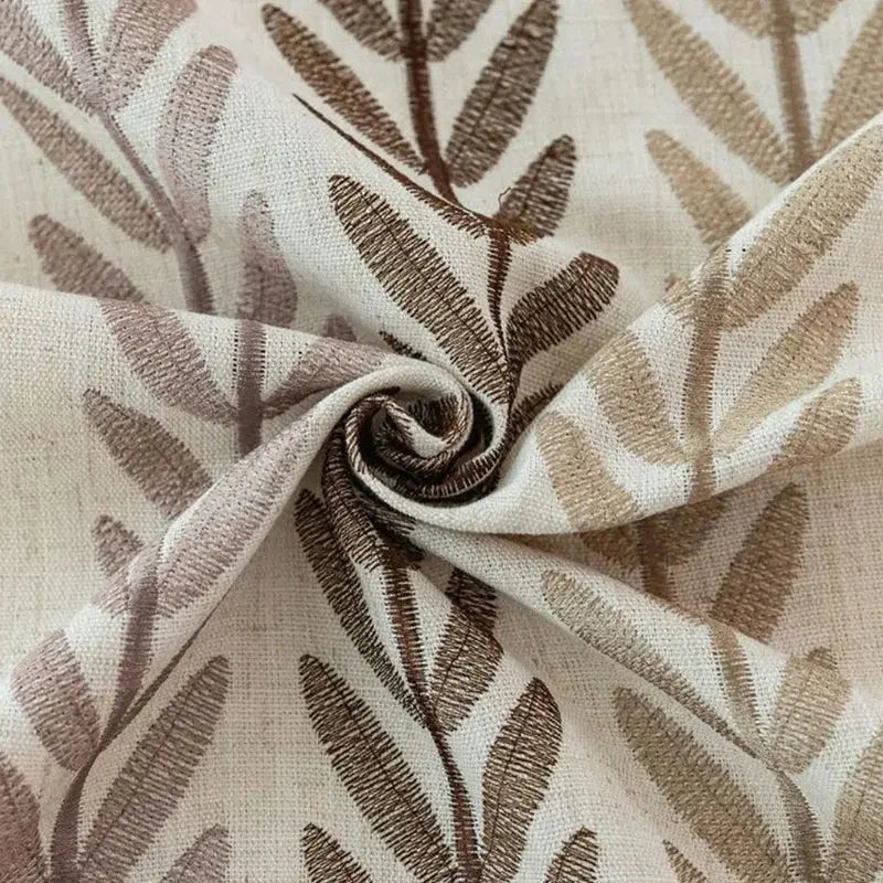 Toalha de Mesa Com Corredor Floral Bordado