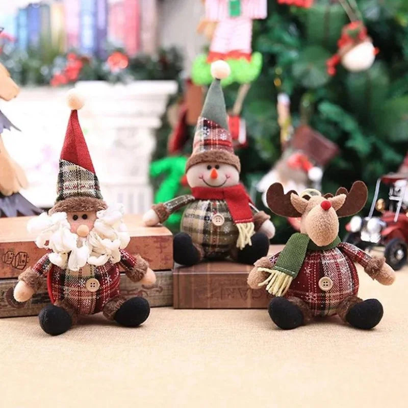 Boneco de Pelúcia Natalino para Decoração de Festa e Ambiente Kasamô