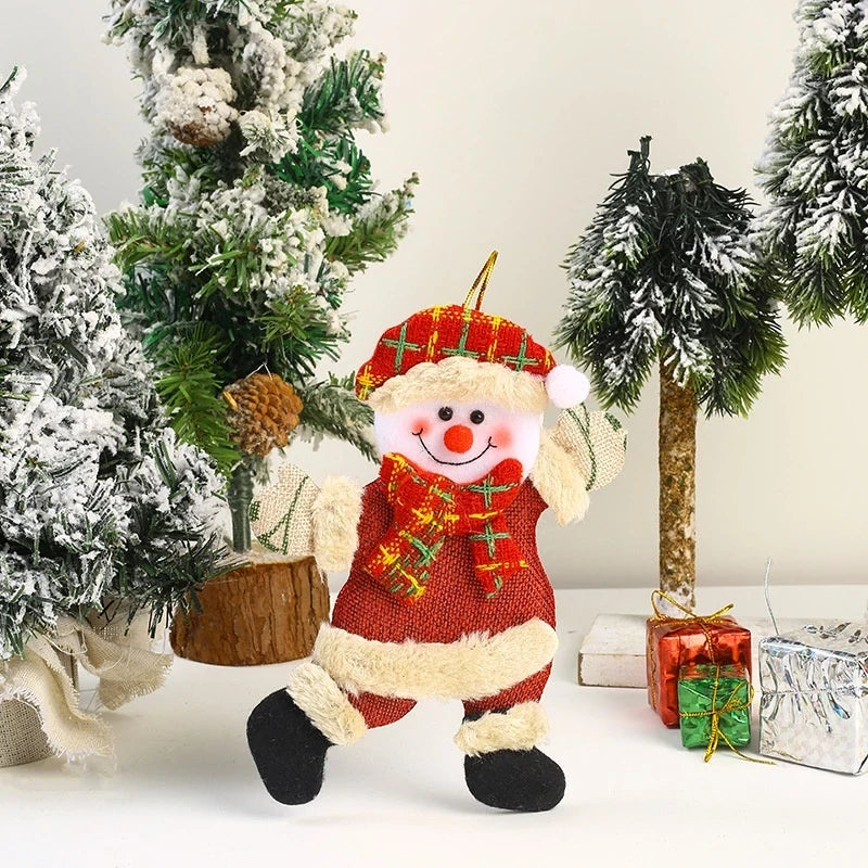 Kit com 8 Enfeites Natalinos em Tecido – Papai Noel, Rena, Boneco de Neve e Urso para Árvore de Natal Kasamô