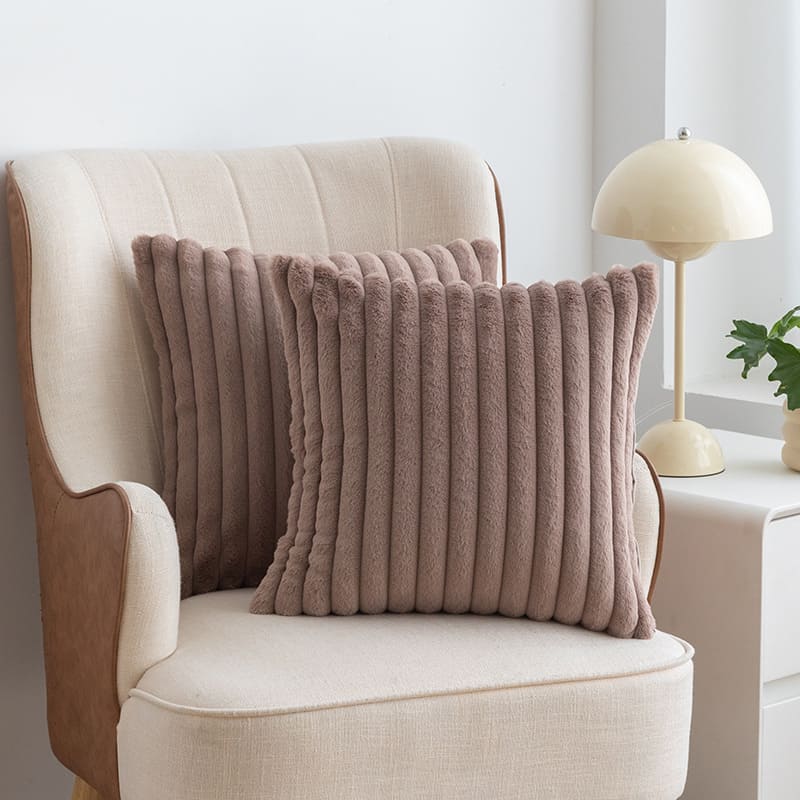 Capa de Almofada Listrada Decorativa de Luxo Moderna - imita Pele de Coelho