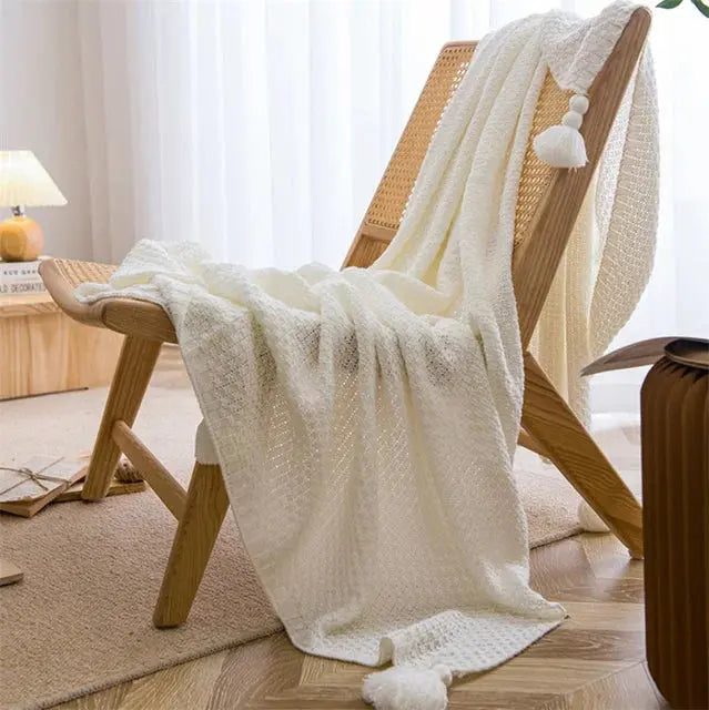 Manta Decorativa com Borlas e Trama Texturizada