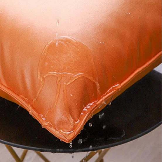 Capa de Almofada em Couro Impermeável