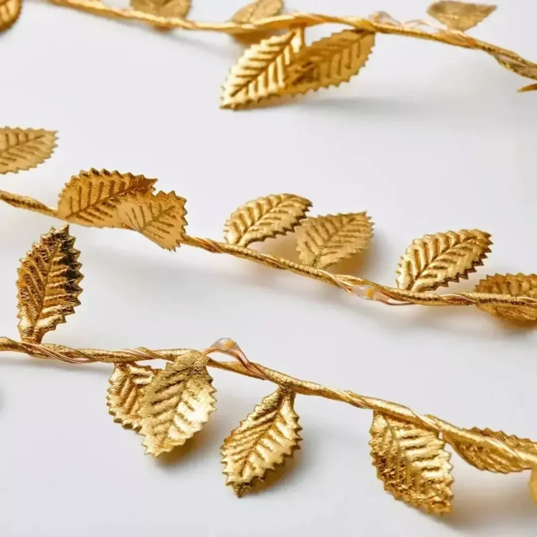 Trepadeira Artificial Folhas de Ouro com Luz de Led Kasadecor-Kasamô