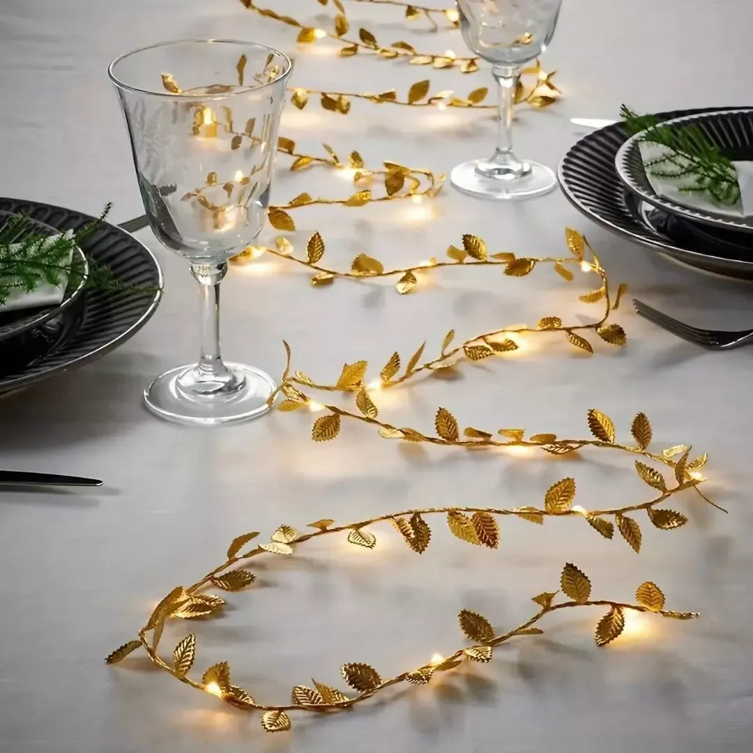 Trepadeira Artificial Folhas de Ouro com Luz de Led Kasadecor-Kasamô