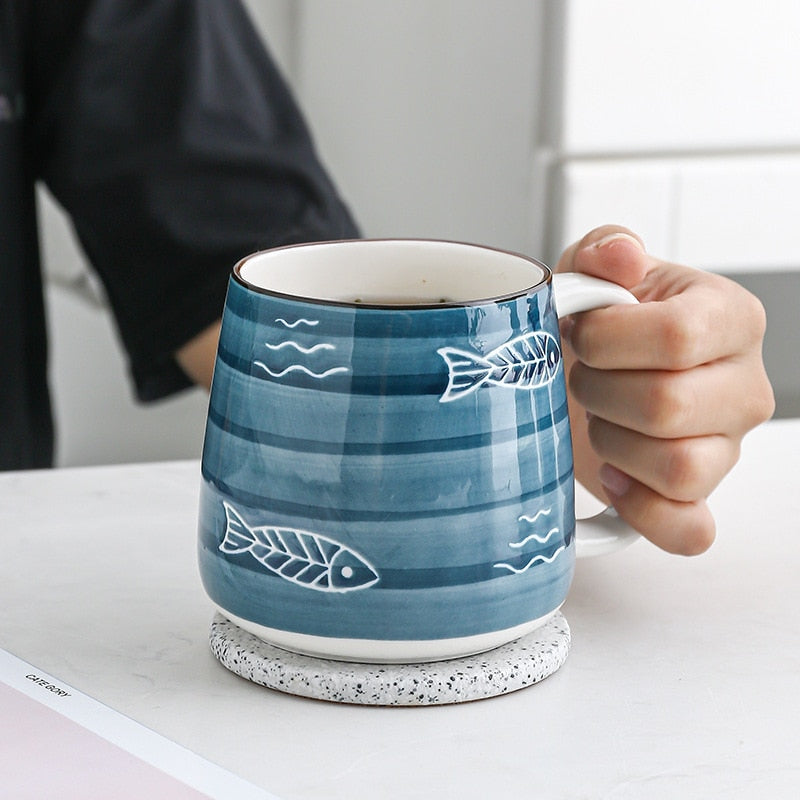 Caneca em Cerâmica Estilo Japonês Pintada a Mão - 500ml