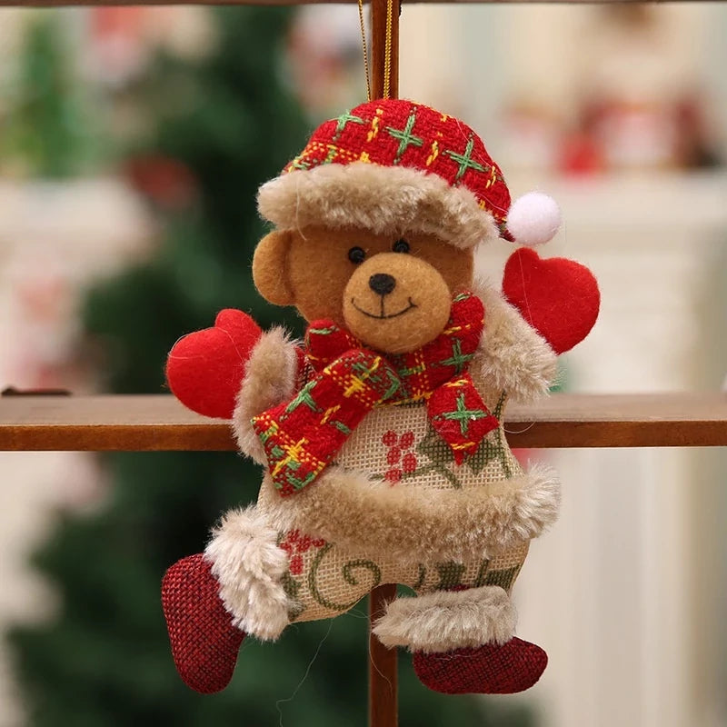 Kit com 8 Enfeites Natalinos em Tecido – Papai Noel, Rena, Boneco de Neve e Urso para Árvore de Natal Kasamô